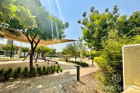 Villa in Dubai Hills Estate, Dubai 4 bedrooms, 221.8 sq.m. № 46508 - photo 10