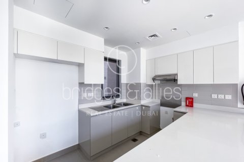 Villa in Dubai Hills Estate, Dubai 4 bedrooms, 221.8 sq.m. № 46508 - photo 19
