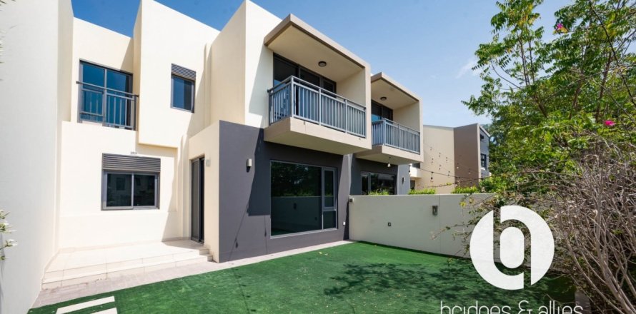 Villa à Dubai Hills Estate, Dubai, 3 chambres, 209 m², № 124607