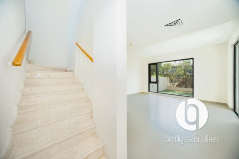 Villa à Dubai Hills Estate, Dubai, 3 chambres, 209 m², № 124607 - photo 5