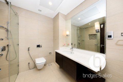 Appartement à Downtown Dubai (Downtown Burj Dubai), Dubai, 2 chambres, 140 m², № 124606 - photo 17