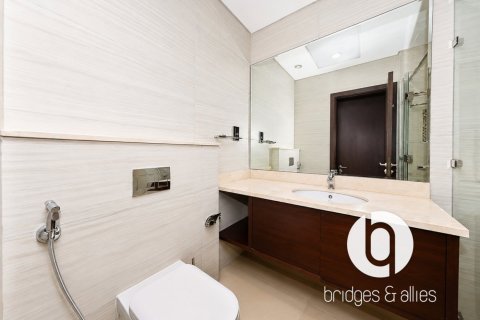 Appartement à Downtown Dubai (Downtown Burj Dubai), Dubai, 2 chambres, 140 m², № 124606 - photo 19