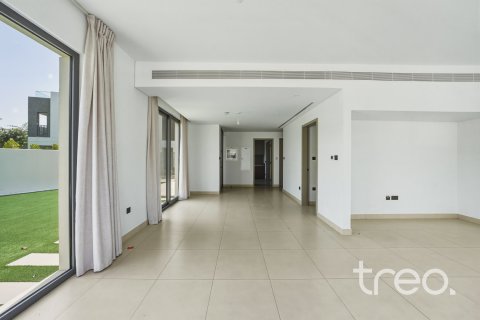 Снять в аренду виллу в Aura, Tilal Al Ghaf, Дубай: 4 спальни, 316.89м², № 119770 - фото 4