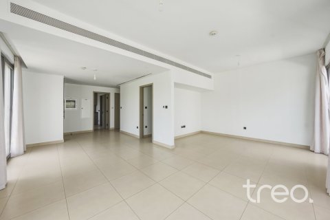 Снять в аренду виллу в Aura, Tilal Al Ghaf, Дубай: 4 спальни, 316.89м², № 119770 - фото 3