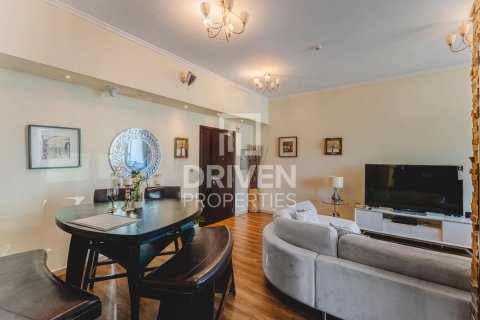 Appartement à DEC Towers, Dubai Marina, Dubai, 1 chambre, 76.46 m², № 140282