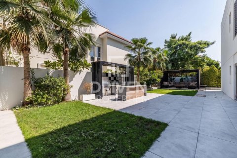 Villa in District One, Mohammed Bin Rashid City, Dubai 5 bedrooms, 961.45 sq.m. № 126811 - photo 5
