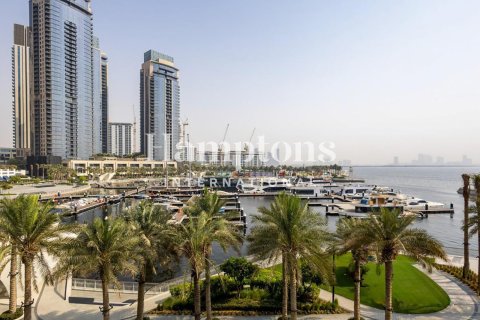 Apartment in The Grand, Dubai Creek Harbour (The Lagoons), Dubai 3 bedrooms, 211.60980825 sq.m. № 103272 - photo 2