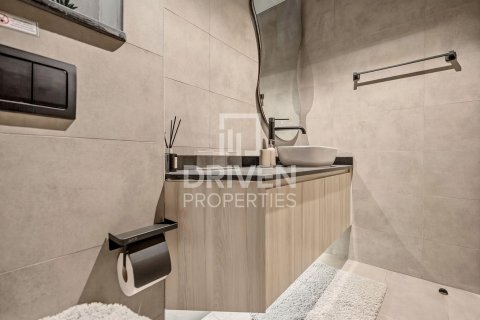 Apartment in Jumeirah Village Circle, Dubai 1 bedroom, 92.62 sq.m. № 135477 - photo 3