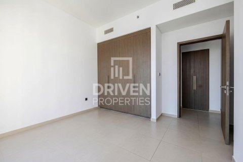 Appartement à Opera District, Downtown Dubai (Downtown Burj Dubai), Dubai, 2 chambres, 112.78 m², № 135483 - photo 6