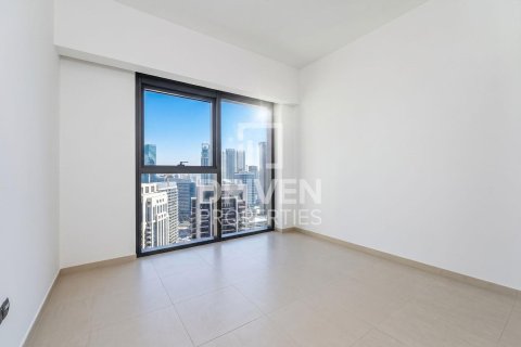 Appartement à Opera District, Downtown Dubai (Downtown Burj Dubai), Dubai, 2 chambres, 112.78 m², № 135483 - photo 7