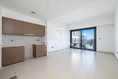 Appartement à Opera District, Downtown Dubai (Downtown Burj Dubai), Dubai, 2 chambres, 112.78 m², № 135483 - photo 12