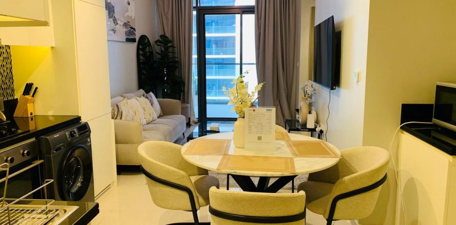 Apartamento en Business Bay, Dubai, 2 dormitorios, 75.5 m², № 49070