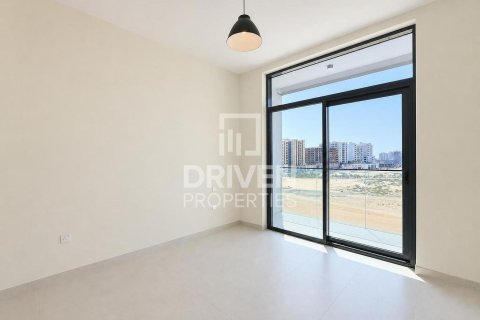 Apartment in Al Furjan, Dubai 2 bedrooms, 111.11 sq.m. № 128301 - photo 4