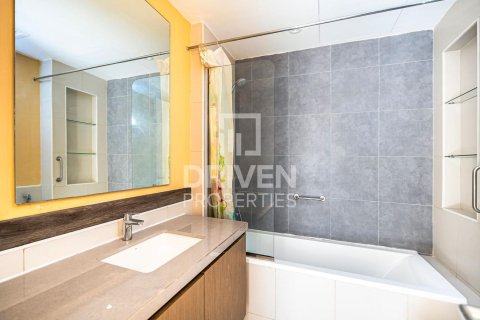 Apartamento en EMAAR South, Dubai South (Dubai World Central), Dubai, 3 dormitorios, 250.37 m², № 128303 - foto 19