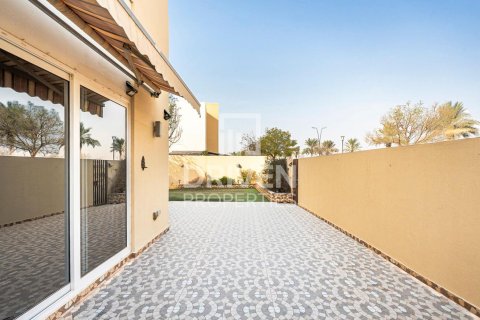 Apartamento en EMAAR South, Dubai South (Dubai World Central), Dubai, 3 dormitorios, 250.37 m², № 128303 - foto 2