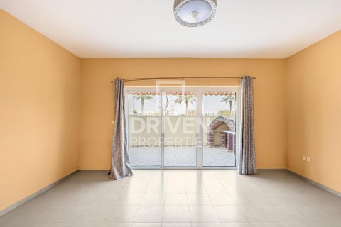 Apartamento en EMAAR South, Dubai South (Dubai World Central), Dubai, 3 dormitorios, 250.37 m², № 128303 - foto 4