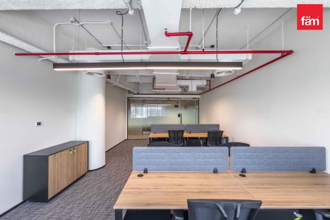Oficina en Dubai, 87.9 m², № 109300 - foto 2