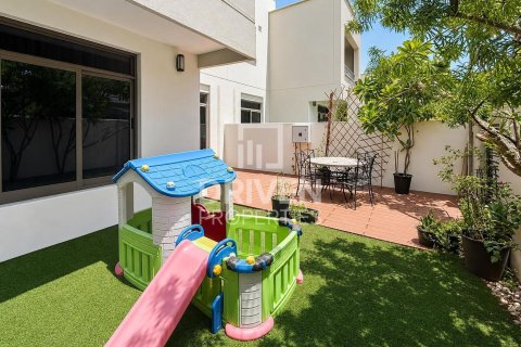 Maison de ville à Hayat Townhouses, Town Square, Dubai, 3 chambres, 188.59 m², № 135681 - photo 12
