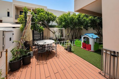 Maison de ville à Hayat Townhouses, Town Square, Dubai, 3 chambres, 188.59 m², № 135681 - photo 10
