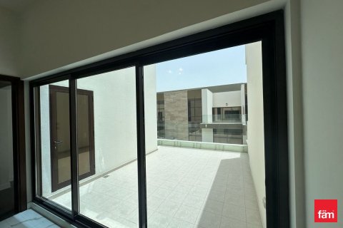 Villa en Dubai, 4 dormitorios, 293.8 m², № 109846 - foto 5
