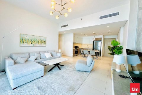Квартира в Дубае, 2 спальни, 121.9м², № 109840