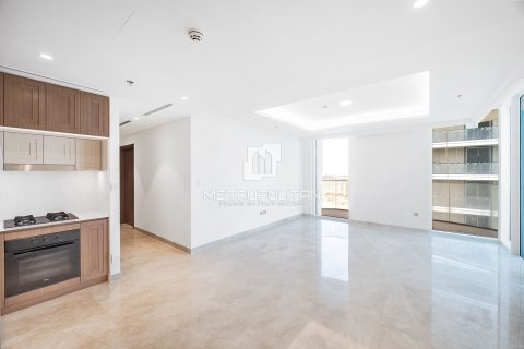 Apartment in EMAAR Beachfront, Dubai Harbour, Dubai 2 bedrooms, 112 sq.m. № 15995 - photo 3