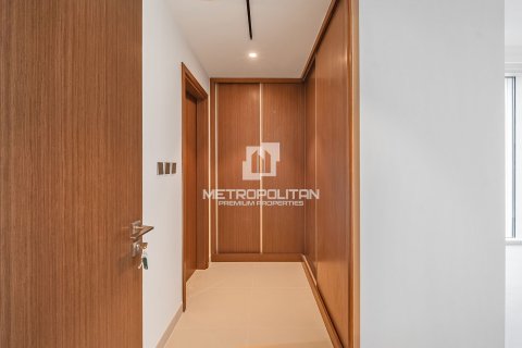 Apartment in EMAAR Beachfront, Dubai Harbour, Dubai 2 bedrooms, 112 sq.m. № 15995 - photo 26