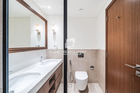 Apartment in EMAAR Beachfront, Dubai Harbour, Dubai 2 bedrooms, 112 sq.m. № 15995 - photo 14