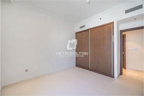 Apartment in EMAAR Beachfront, Dubai Harbour, Dubai 2 bedrooms, 112 sq.m. № 15995 - photo 16
