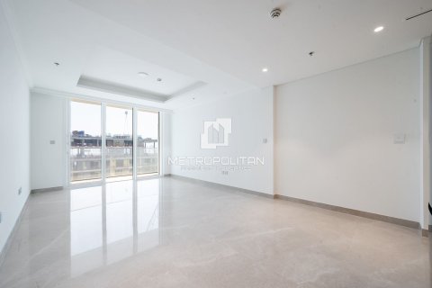 Apartment in EMAAR Beachfront, Dubai Harbour, Dubai 1 bedroom, 74 sq.m. № 16000 - photo 10