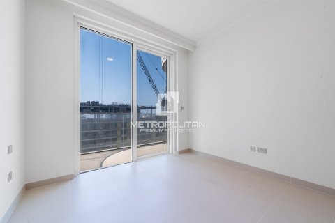 Apartment in EMAAR Beachfront, Dubai Harbour, Dubai 1 bedroom, 74 sq.m. № 16000 - photo 18