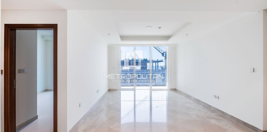 Квартира в EMAAR Beachfront, Dubai Harbour, Дубай, 1 спальня, 74м², № 15998