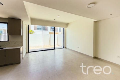 Townhouse in Arabian Ranches 3, Dubai 4 bedrooms, 298.59 sq.m. № 119870 - photo 18