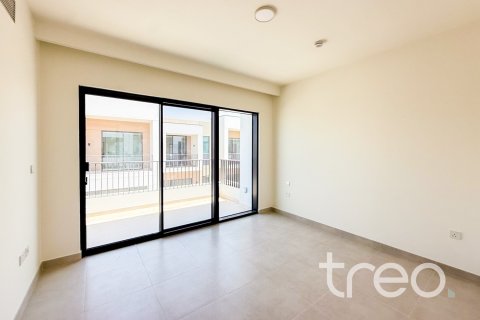 Townhouse in Arabian Ranches 3, Dubai 4 bedrooms, 298.59 sq.m. № 119870 - photo 13