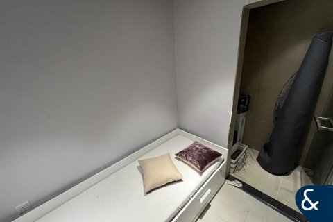 Apartment in Marina Arcade Tower, Dubai Marina, Dubai 3 bedrooms, 229 sq.m. № 78907 - photo 17