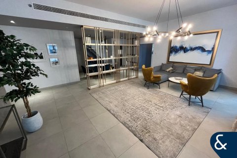 Apartment in Marina Arcade Tower, Dubai Marina, Dubai 3 bedrooms, 229 sq.m. № 78907 - photo 1