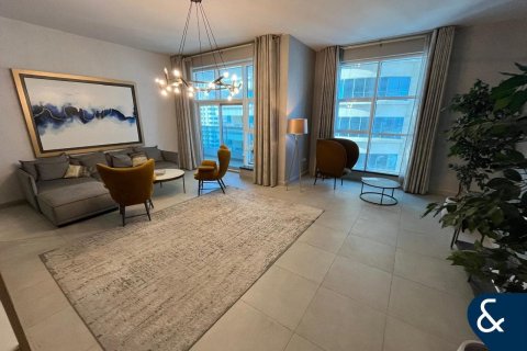 Apartment in Marina Arcade Tower, Dubai Marina, Dubai 3 bedrooms, 229 sq.m. № 78907 - photo 3