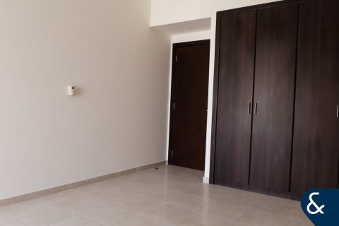 Apartment in Churchill Towers, Business Bay, Dubai 2 bedrooms, 118 sq.m. № 78909 - photo 11