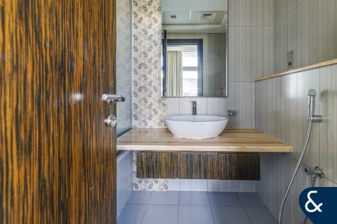 Apartment in DAMAC Hills (Akoya by DAMAC), Dubai 2 bedrooms, 137 sq.m. № 78899 - photo 13