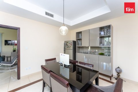 Villa en Dubai, 4 dormitorios, 635.9 m², № 121987 - foto 12