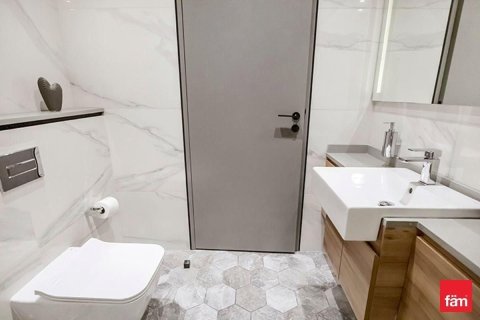 Apartment in Business Bay, Dubai 2 bedrooms, 81.1 sq.m. № 67373 - photo 6