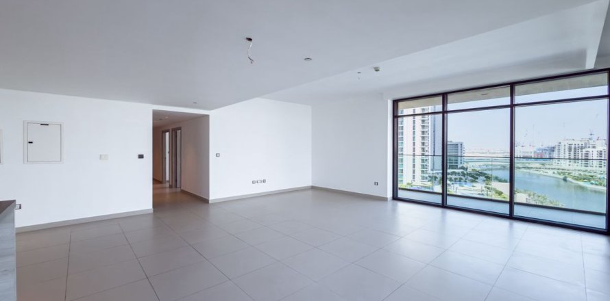 Apartment in Dubai 3 bedrooms, 170.9 sq.m. № 67364