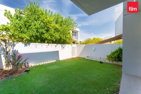 Maison de ville à Dubai, 3 chambres, 190 m², № 67363 - photo 9