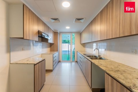 Maison de ville à Dubai, 3 chambres, 190 m², № 67363 - photo 16