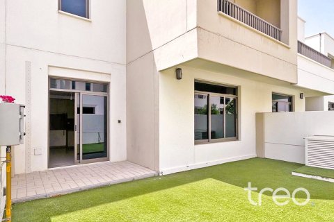 Villa in Hayat Townhouses, Town Square, Dubai 3 bedrooms, 17.37 sq.m. № 134607 - photo 3