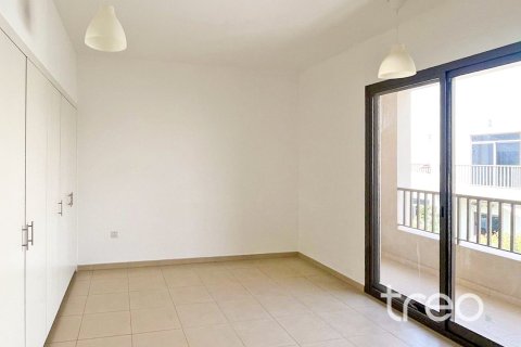 Villa in Hayat Townhouses, Town Square, Dubai 3 bedrooms, 17.37 sq.m. № 134607 - photo 5