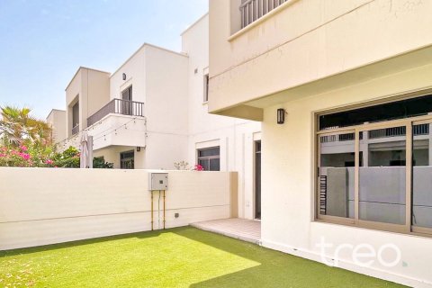 Villa in Hayat Townhouses, Town Square, Dubai 3 bedrooms, 17.37 sq.m. № 134607 - photo 2