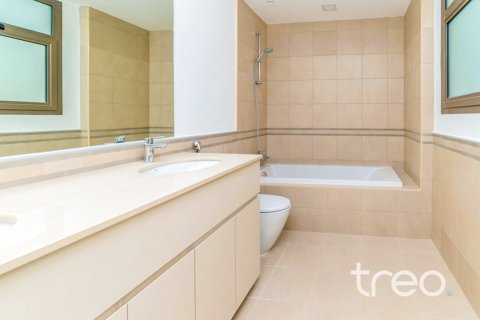 Villa in Hayat Townhouses, Town Square, Dubai 3 bedrooms, 17.37 sq.m. № 134607 - photo 7