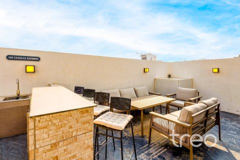 Villa in Dubai 3 bedrooms, 175.12 sq.m. № 134605 - photo 2
