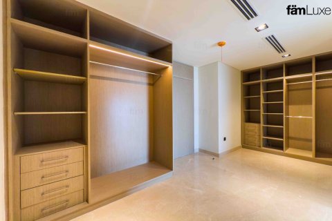 Villa en Dubai Hills Estate, Dubai, 5 dormitorios, 799.5 m², № 64317 - foto 17